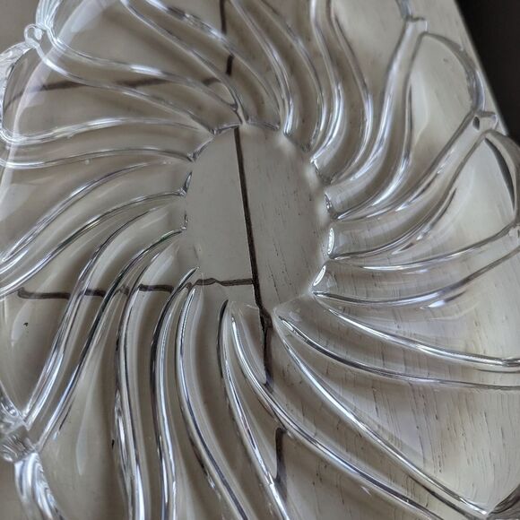 Flat Sun Shaped Glass Dish Catch All Plate - Picture 2 of 4